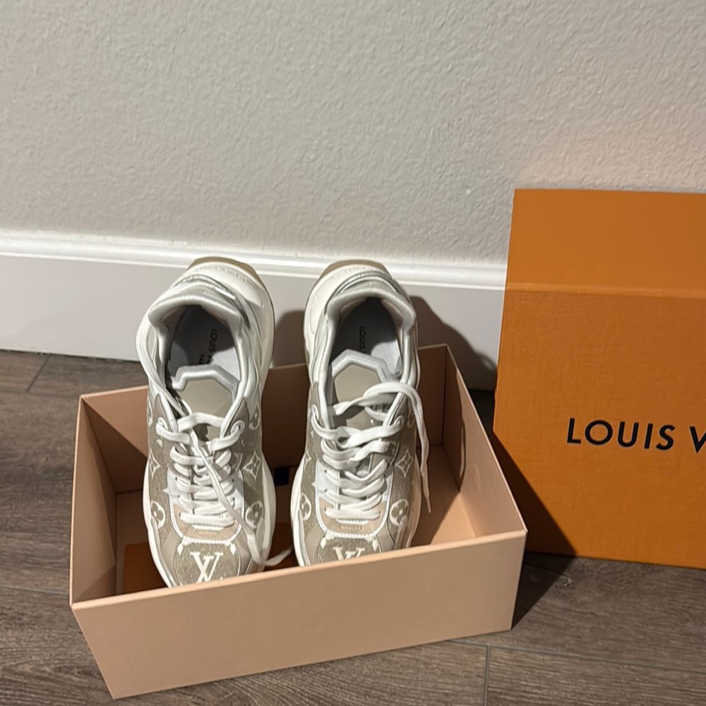 LV white with tan sneakers size 7 worn once